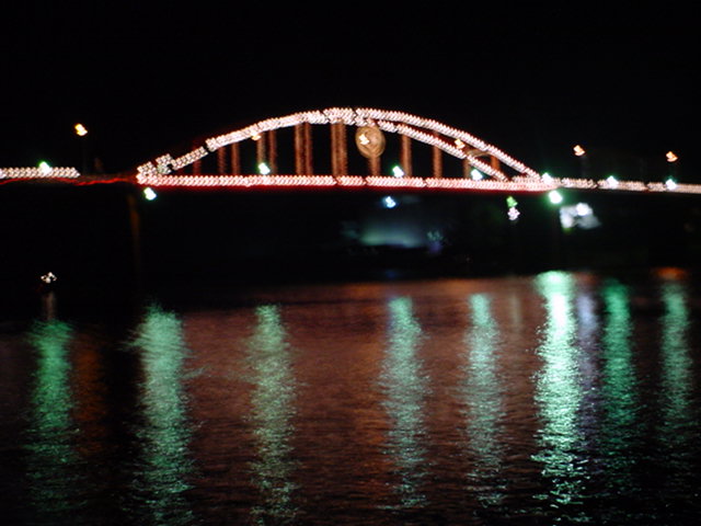 海門橋の全景