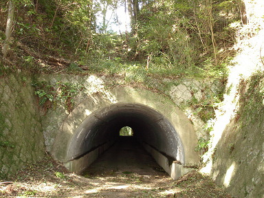 笠間市にある魅惑的なトンネル